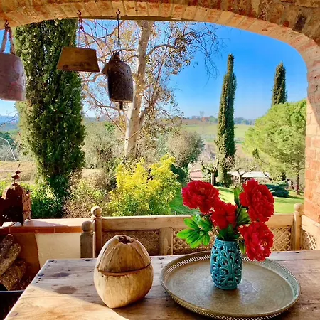Stunning Village Casa With Private Garden And Olive Grove Gioiella